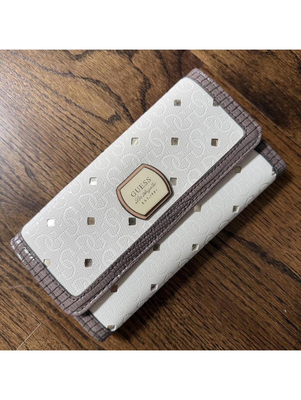 Y2K Guess Monogram Wallet ✨ - Picture 2 of 8